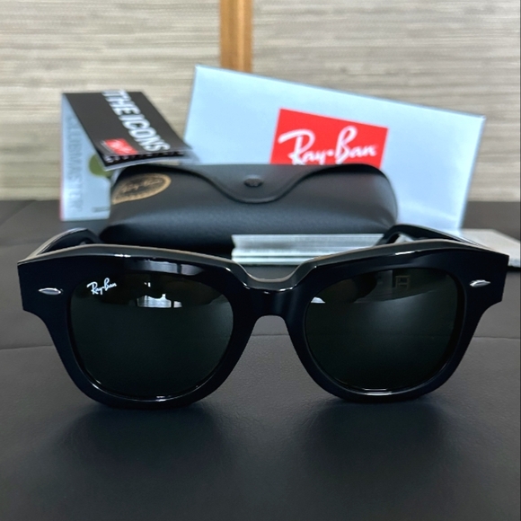 LIKE NEW Ray-Ban State Street RB2186 Black Ray ban sunglasses - Picture 6 of 16